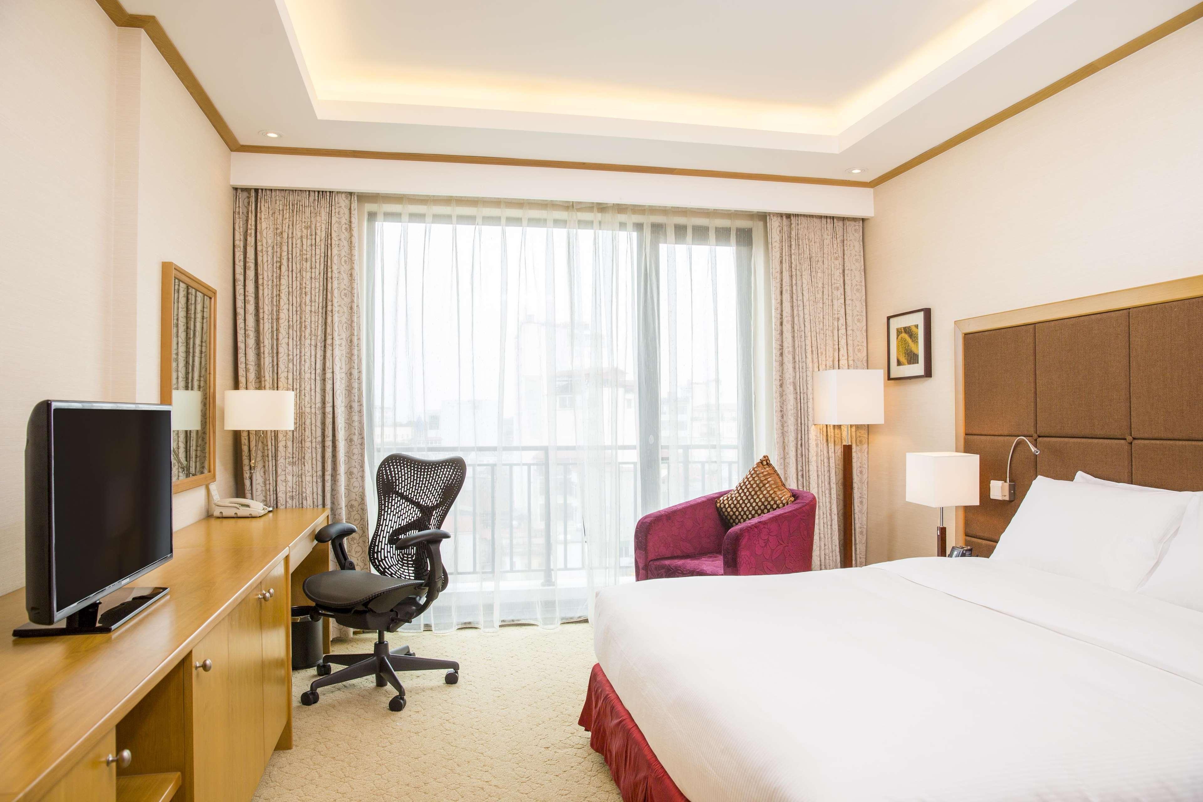 Hilton Garden Inn Hanoi Zewnętrze zdjęcie