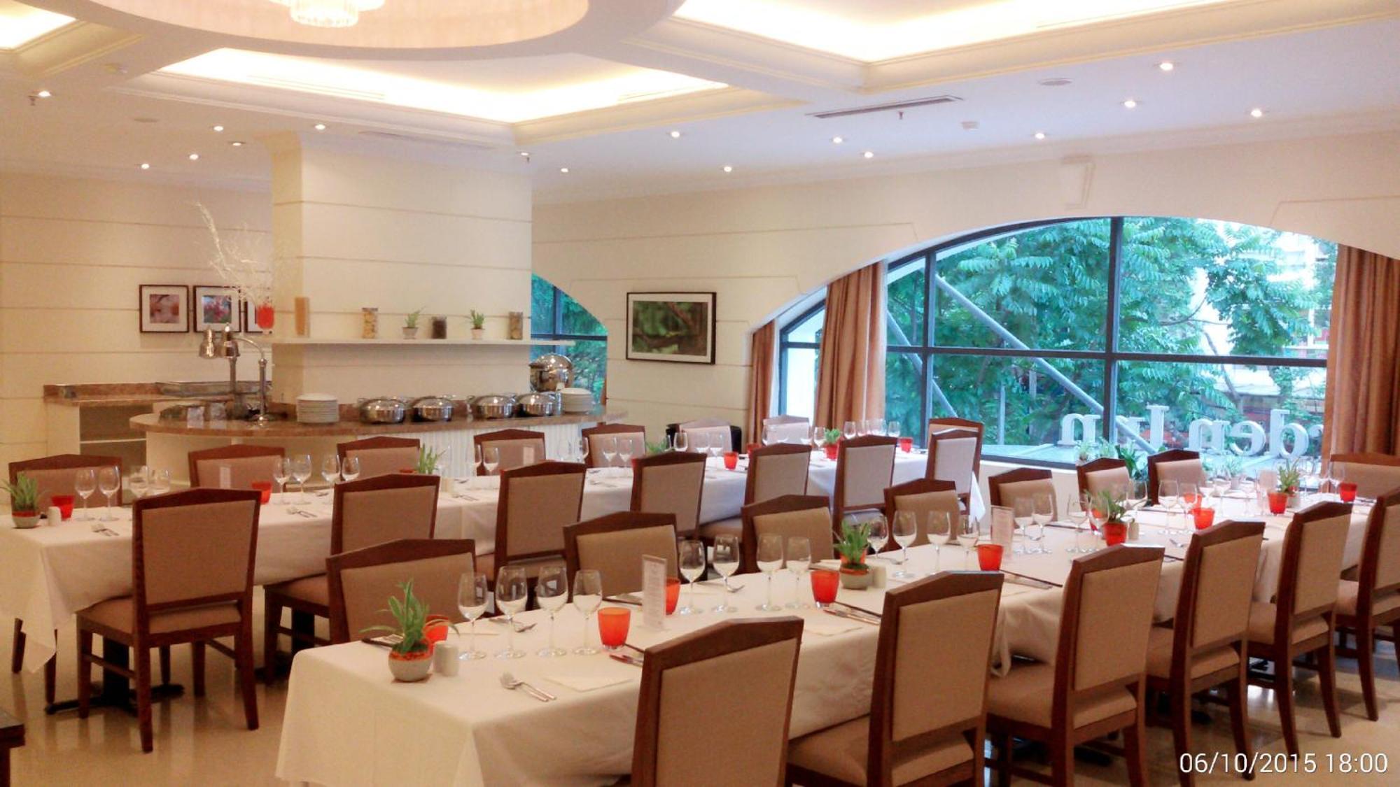Hilton Garden Inn Hanoi Zewnętrze zdjęcie